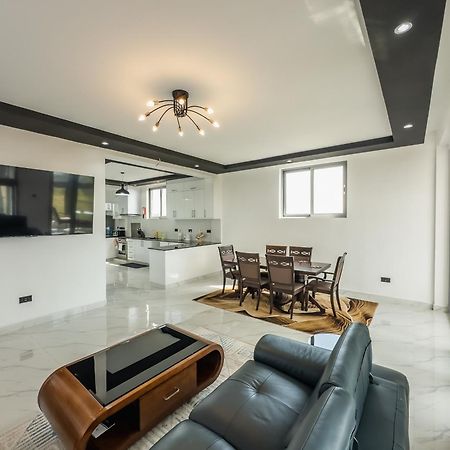 Avian Court Penthouse Aparthotel Naivasha Buitenkant foto